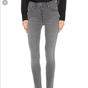 MOTHER jeans- The Fly Stunner Fray